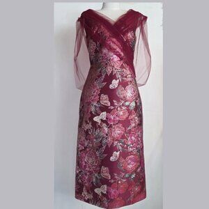 NWOT THEIA FLORAL GARDEN JAQUARD COLUMN STYLE MIDI DRESS IN BURGUNDY SIZE 4